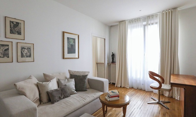 Quartier de la Salpetriere Apartment | Bright apartment for 4