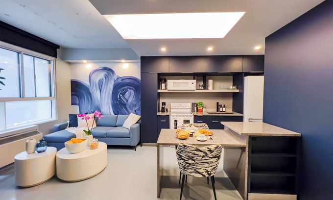 Shaughnessy Village Apartment | Bright Apartment with All Amenities