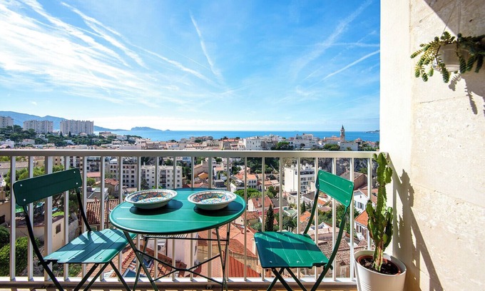 Endoume Apartment | Bright apartment with sea view