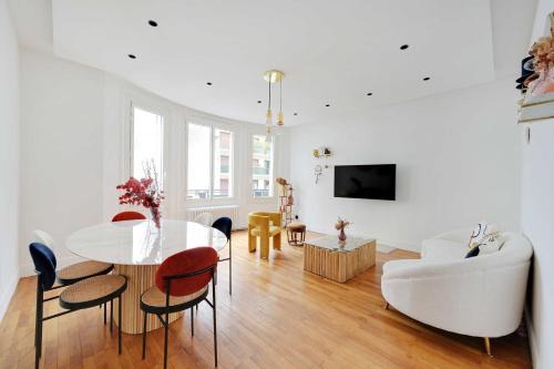 16th Arrondissement Apartment | Bright Appt - 1BDR-2P - Hippodrome-Paris 16