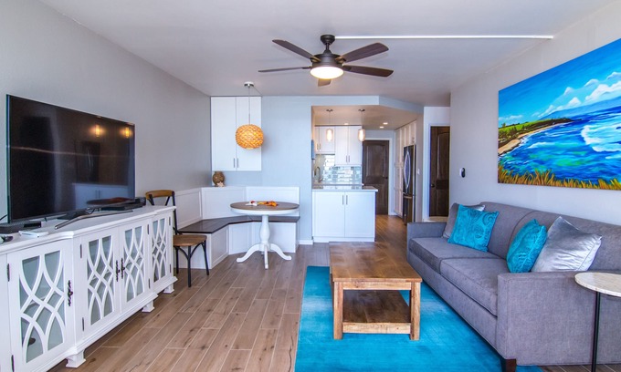 Maalaea Condo | Bright, Beautiful, Remodeled Island Sands 505 Condo