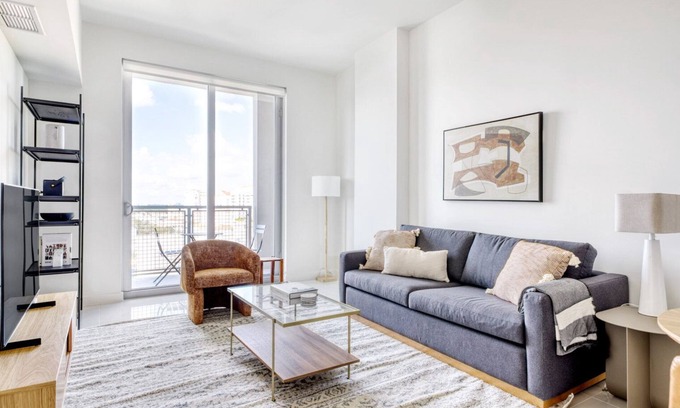 Coral Way Apartment | Bright Coral Gables 1BR w/W/D & Pool, nr Miracle Mile, by Blueground