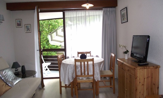 Mont-Dore Apartment | Bright, cosy apartment with free private parking and terrace for 4