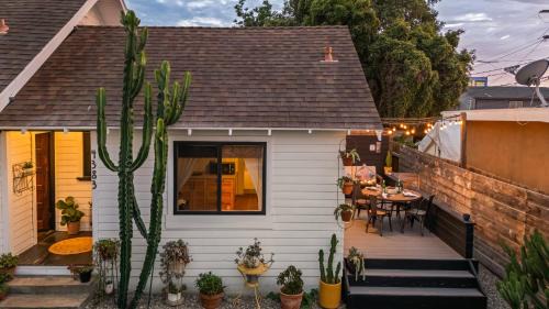 City Heights House | Bright Cozy San Diego Escape Near Balboa Park Casita on Landis by AvantStay