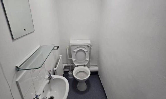 Leeds Apartment | Bright & Cozy Triple Room En-Suite Great Location