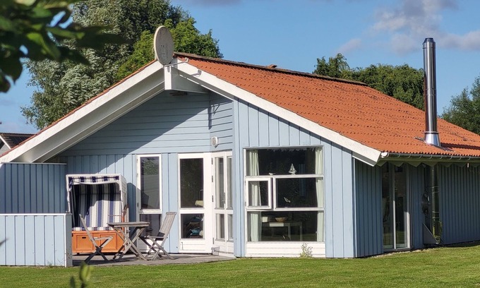 Kating House | bright Danish timber house with open views to nature, pets welcome