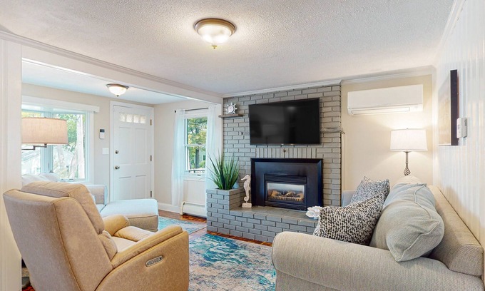 Wareham House | Bright home steps from private beach with kayaks, dock & Onset Bay view