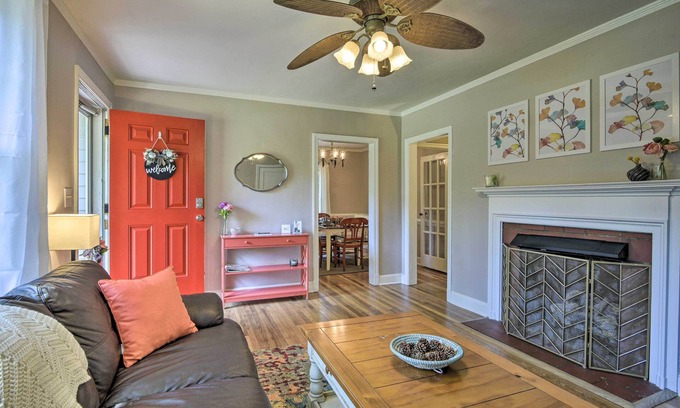 Fuquay-Varina House | Bright Home w/Yard in Historic Fuquay-Varina!