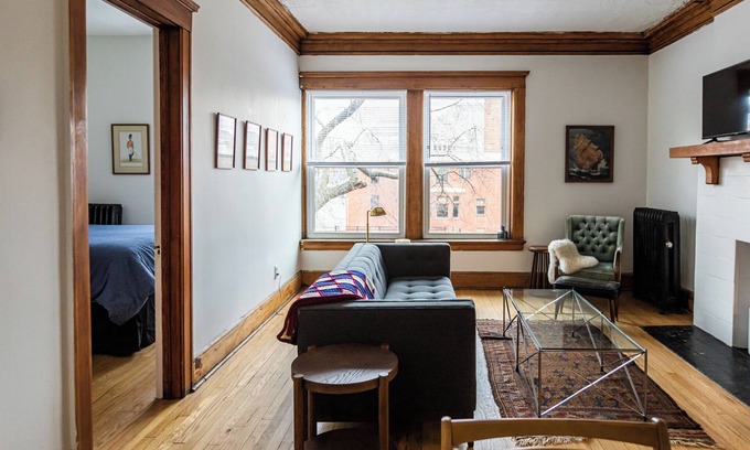 Midtown Apartment | Bright Midtown Corner Apartment with Parking