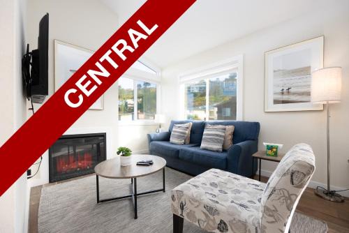 Edgemar - Pacific Manor House | Bright Pacifica Townhouse