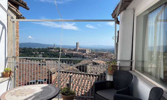 Old Town Apartment | Bright penthouse with secluded panoramic terrace only 200 mt from the cathedral