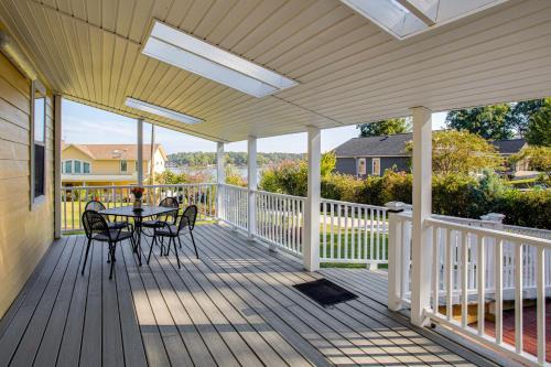 Gold Nugget Point House | Bring Your Boat! Lake Murray Home with Dock and Ramp