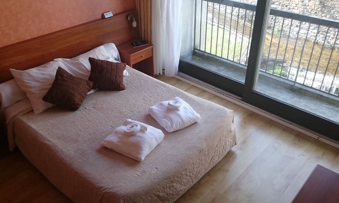 Chaudes-Aigues Hotel | Brit Hotel du Ban