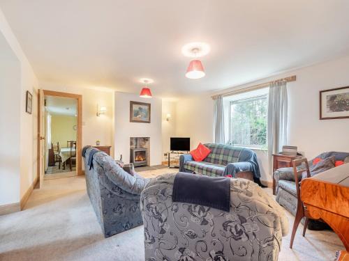 Minard House | Brondeg Lodge