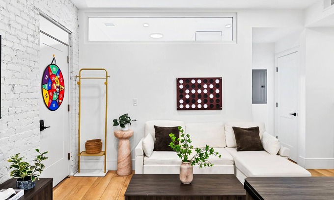Griggs Park Apartment | Brookline Haven | Rooftop + Deck + Game Room +T