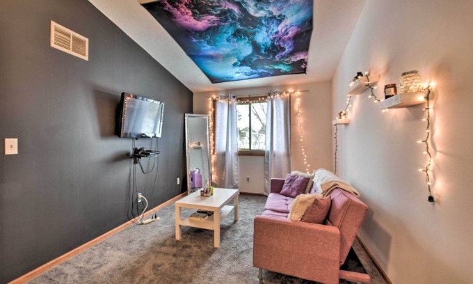 Brooklyn Park House | Brooklyn Park Abode 12 Mi to Dtwn Minneapolis