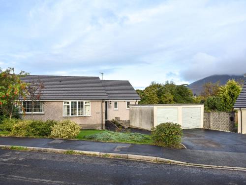 Keswick House | Brow Riding