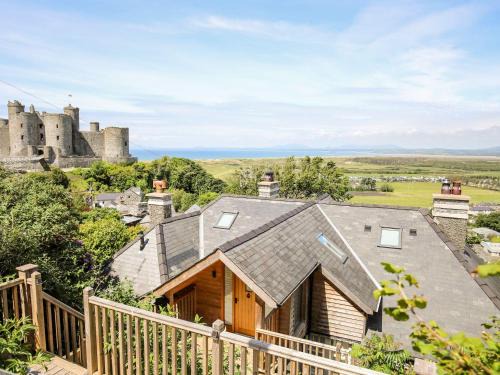 Harlech House | Bryn Awelon