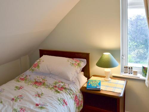 Ault Hucknall House | Bryn Tor - The Gardeners House