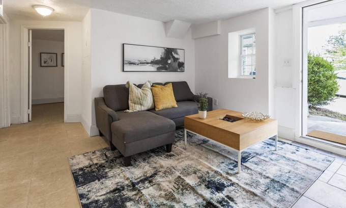 Pittsburgh Apartment | Bsmt Suite near Stadium w/Parking Coffee, BBQ, AC