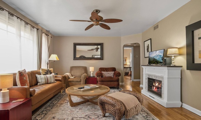 Southeast Boise House | BSU Boise Bungalow/Pet Friendly/Private Backyard