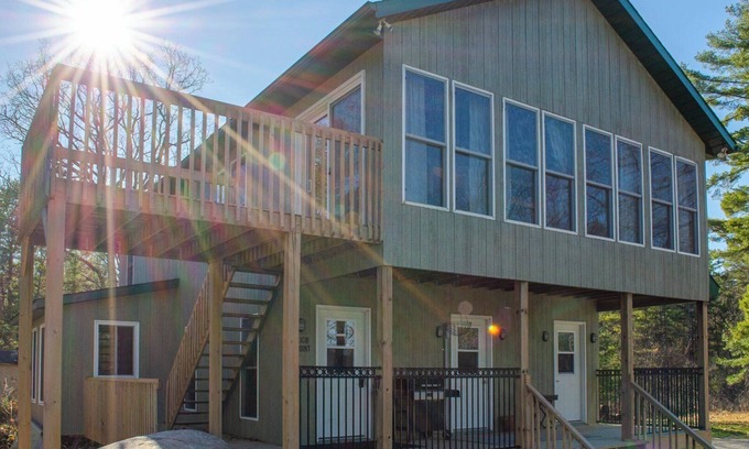 Trent Lakes Cottage | Buckhorn's Angelfire Resort - High View