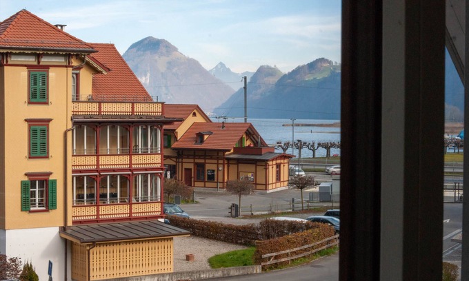 Alpnachstad House | Budget Rooms Pilatus