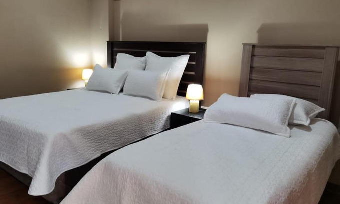 Kempton Park House | Budias guest lodge