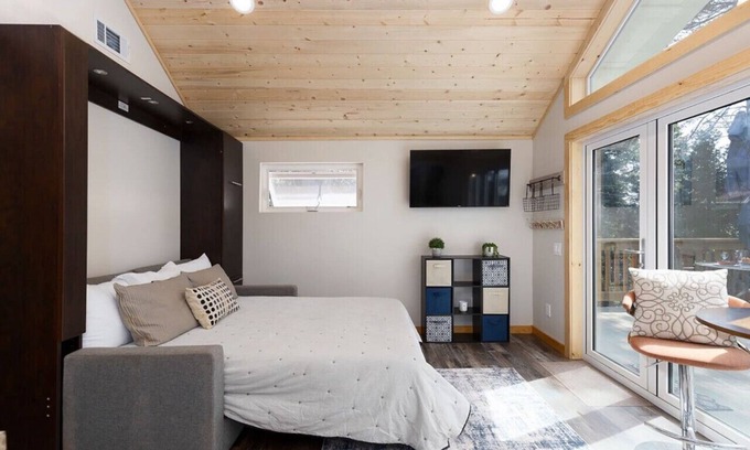 Arrowhead Villas House | Bugsy’s Inside Out Hideaway|Private|Nature