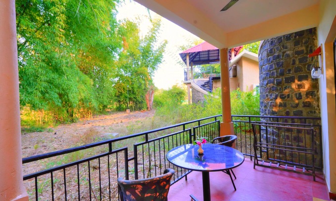 Tala Hotel | Bundela Bandhavgarh by Octave
