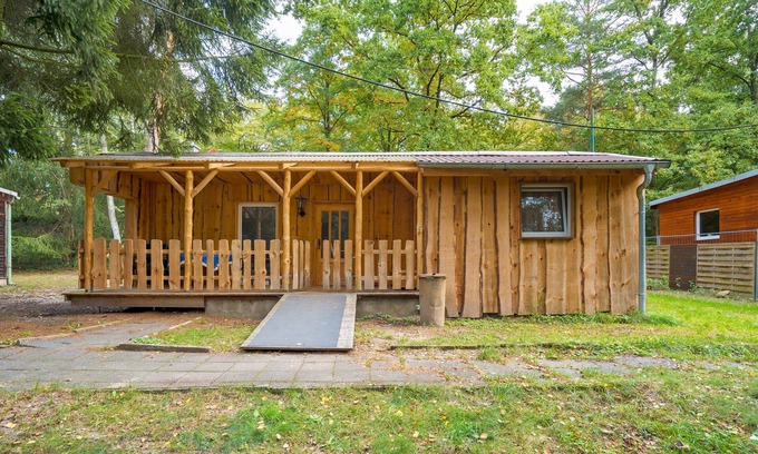 Kollm House | Bungalow '19 - Finnhütte' with Private Terrace and Shared Garden