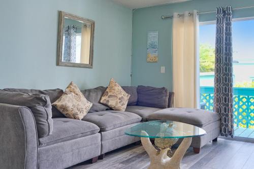 Bradenton Beach House | Bungalow E