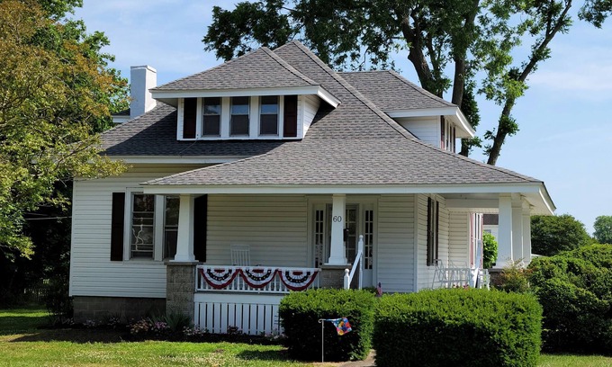 Onancock House | Bungalow in Historic Onancock - sleeps 4