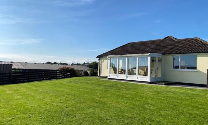 Saltash House | Bungalow in Pillaton