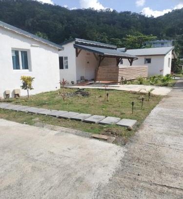Rifflet House | Bungalow pour 2 personnes à 100 m de la Plage