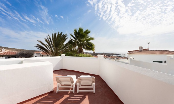 Abades Ski Chalet | Bungalow Santiago 25 with sea view