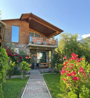 Likani Apartment | Buo's guest house