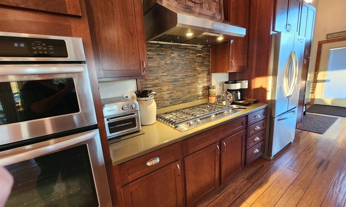 Hoquiam House | Burrows Landing ~ Ocean Shores is minutes away
