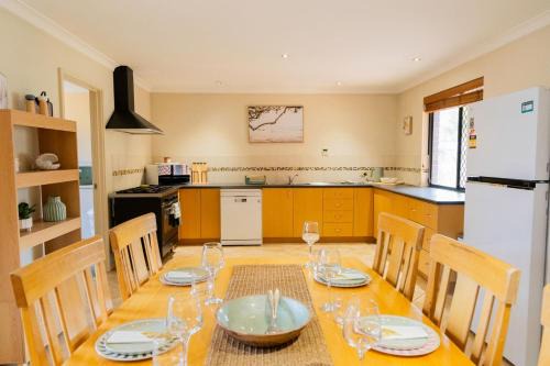 Busselton House | Busselton Breeze