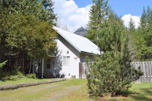 Packwood House | Butter Creek Cabin