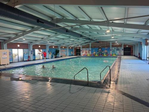 Dymchurch House | By The Sea Beach Swimming Pool