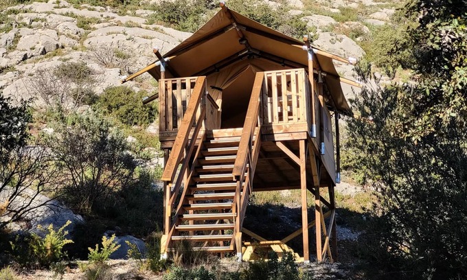 Puyloubier House | Cézanne" perched lodge 2 persons