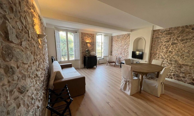 Le Suquet Apartment | C054 Bel Appartement Lumineux au Coeur du Suquet