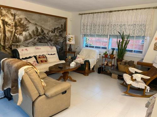 Olerdola House | Ca la iaia