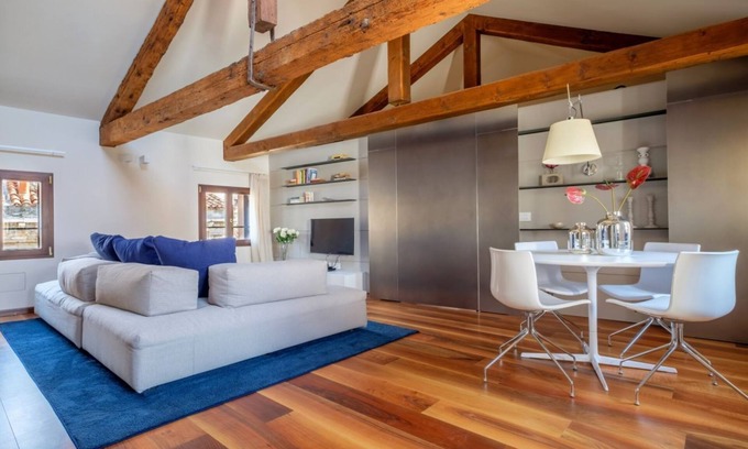San Marco Apartment | Ca' Moro - CLEMENTE - sleeps 3 guests in 2 bedrooms