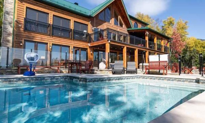 Petite-Riviere-Saint-Francois Ski Chalet | Cottage RUS-5 | Petite-Rivière-St-François