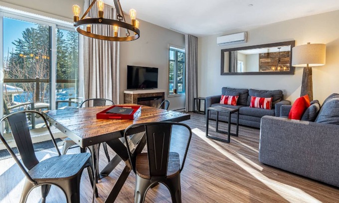 Sainte-Marguerite-du-Lac-Masson Apartment | The Viking Resort & Marina is a resort located in the Laurentians region.