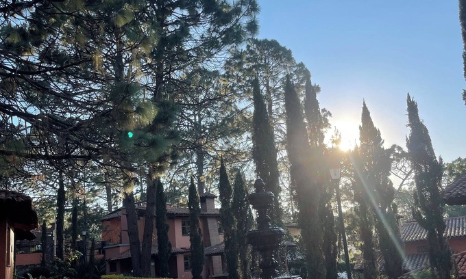 Mazamitla Cabin | Cabaña 100% de Lujo con Hermosos y Amplios Jardines