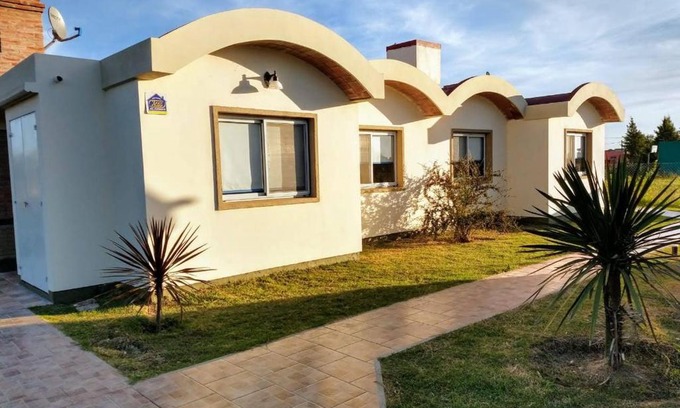 San Miguel del Monte House | Cabañas Elabu