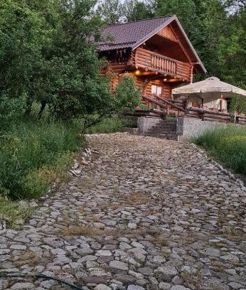 Adunati House | Cabana Bradului